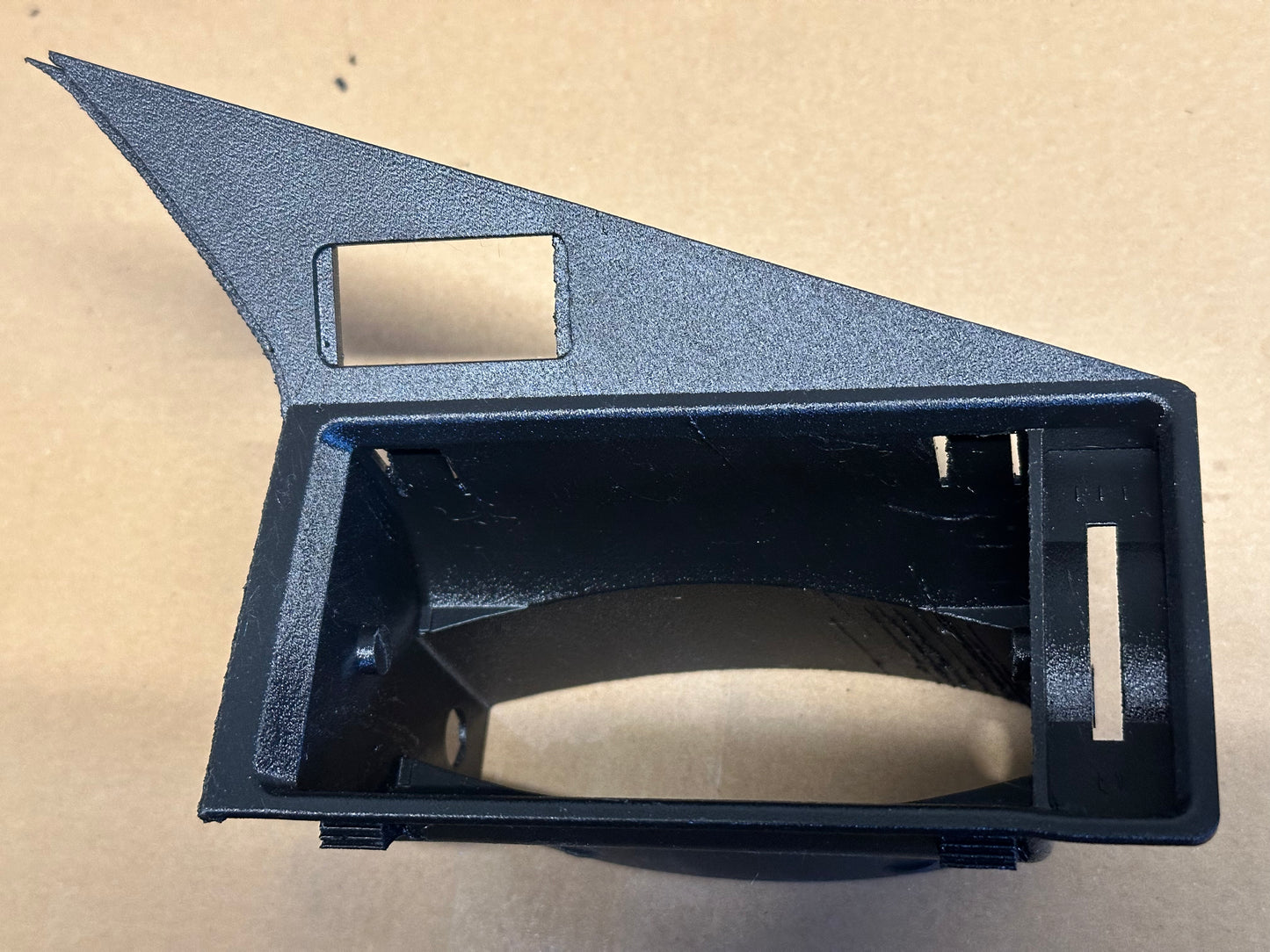 Vent Frame Drivers side / Mercedes W201 190e 190d